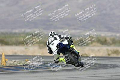 media/Dec-04-2025-Racers Edge (Thu) [[5ebc9f124d]]/2-A Group/5-Session 3 (Turn 14 Backside)/